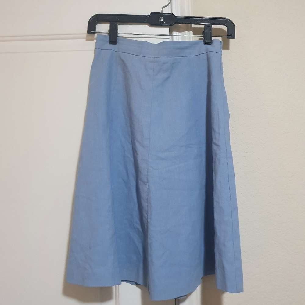 High-waisted knee length skirt